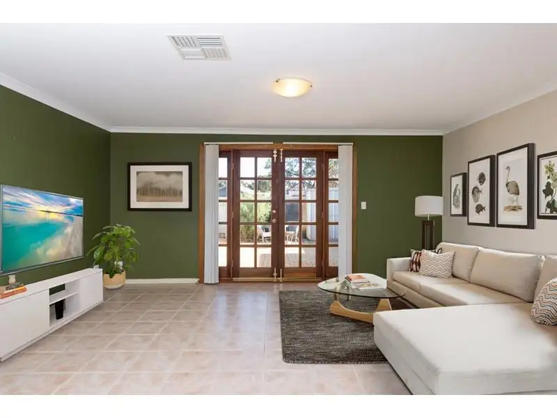 Main view of Homely unit listing, 2/33 George Street, Kalgoorlie WA 6430