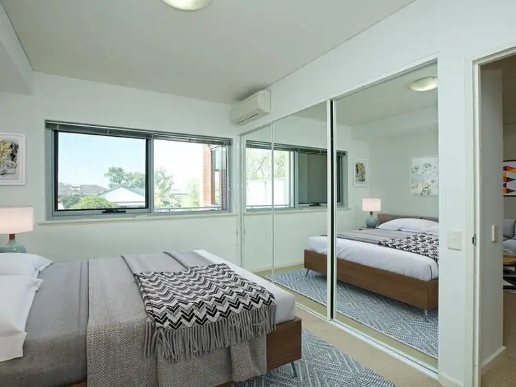 Seventh view of Homely retirement listing, 16/10 10 Roebuck Drive, Salter Point WA 6152
