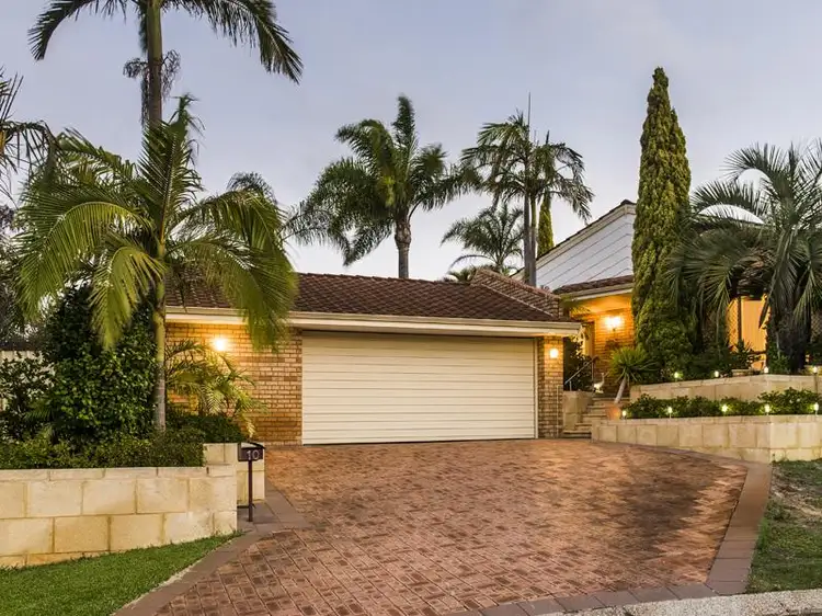 10 Burtenshaw Close, Leeming WA 6149