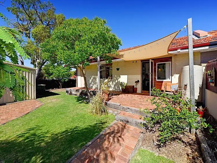 Second view of Homely house listing, 8a Bennewith Street, Hilton WA 6163