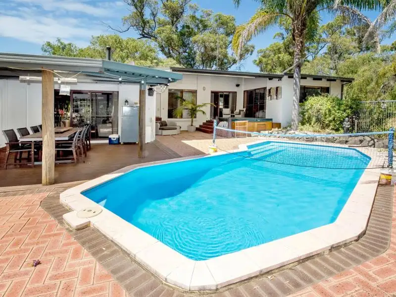 Main view of Homely house listing, 3 Knapp Drive, Leschenault WA 6233