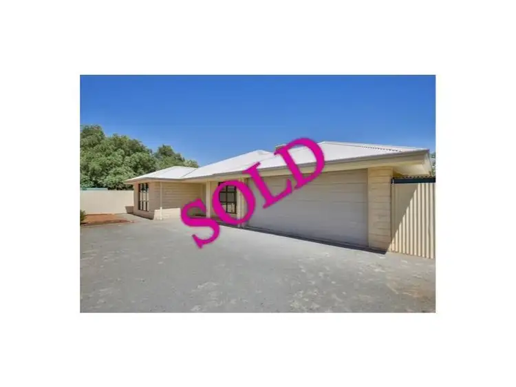 102A Lewis Street, Lamington WA 6430