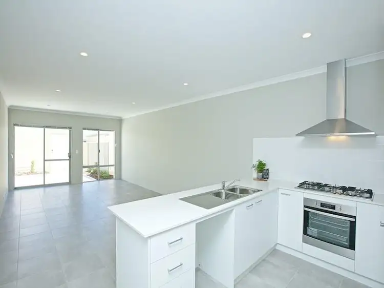 17 Carinata Crescent, Byford WA 6122