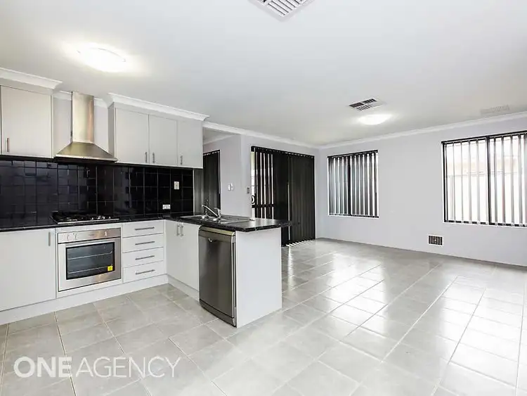 Fourth view of Homely house listing, 8 Torrey Crescent, Aubin Grove WA 6164