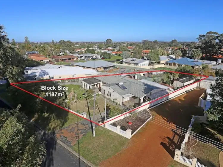 Third view of Homely semi-detached listing, 4B Rigel Street, Mandurah WA 6210