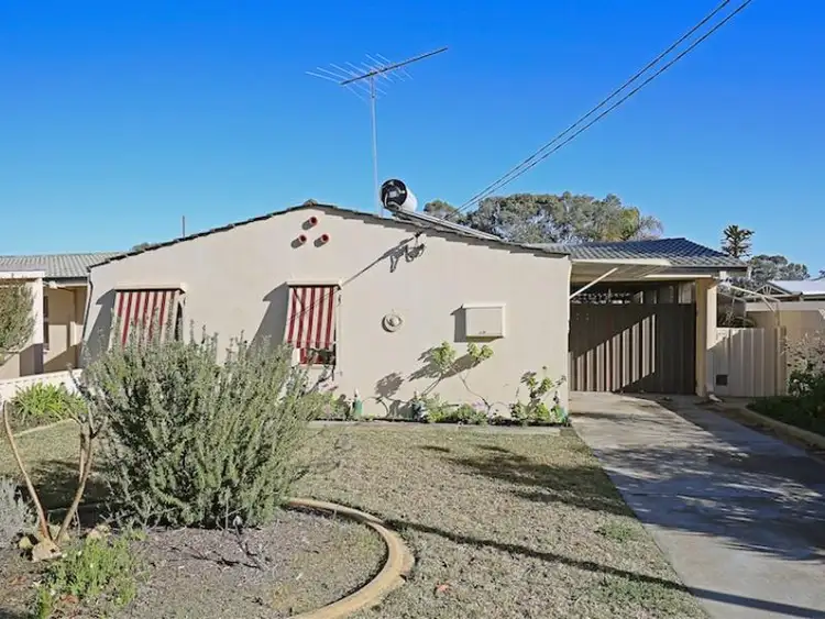 Fifth view of Homely semi-detached listing, 4B Rigel Street, Mandurah WA 6210