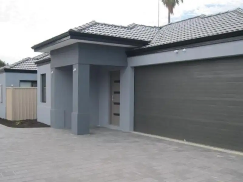 Main view of Homely unit listing, 2/36 Cope Street, Midland WA 6056