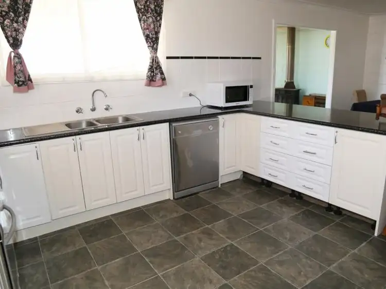 Fourth view of Homely house listing, 3 Hartfield Place, Nulsen WA 6450