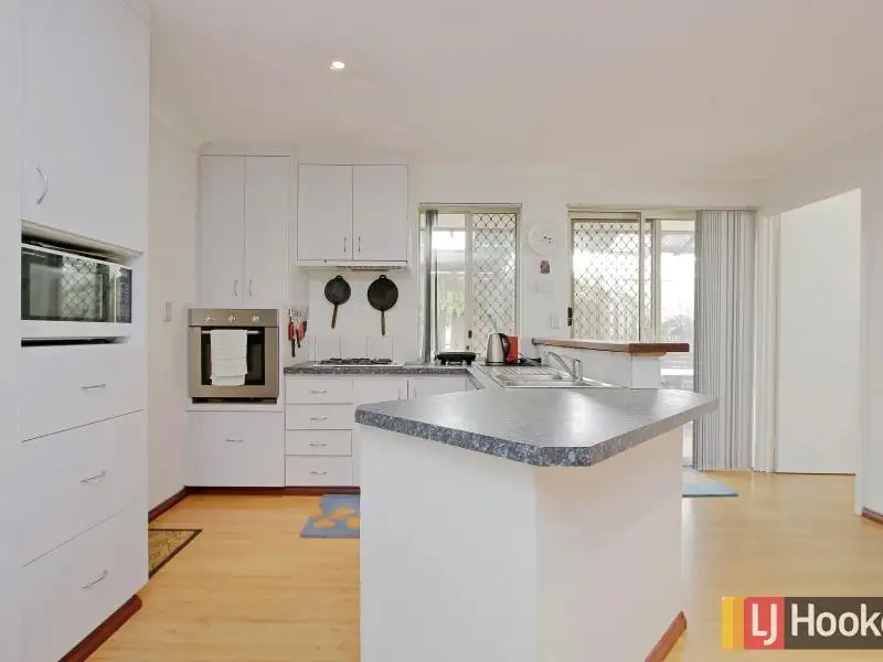 Main view of Homely house listing, 18 Starlight Pass, Seville Grove WA 6112