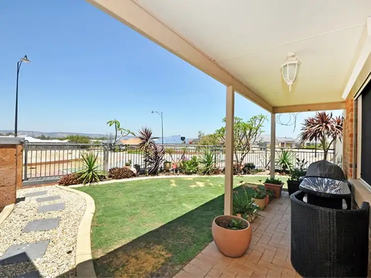 44 Brixton Crescent, Ellenbrook WA 6069