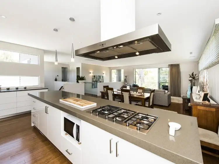 Second view of Homely house listing, 7 Whimbrel Crescent, Coodanup WA 6210