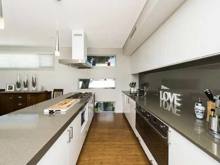 Sixth view of Homely house listing, 7 Whimbrel Crescent, Coodanup WA 6210