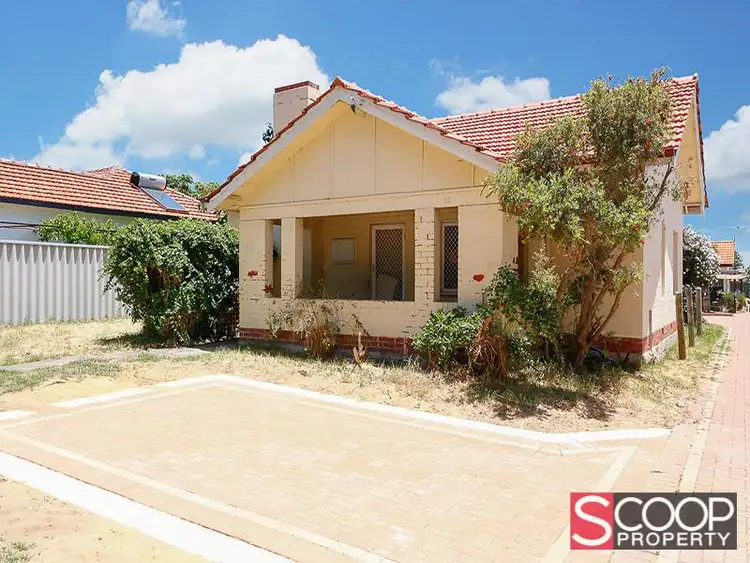 25 Paget Street, Hilton WA 6163