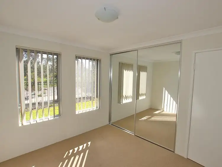 Sixth view of Homely unit listing, Unit 4, 11 Brentford Parade, Wellard WA 6170