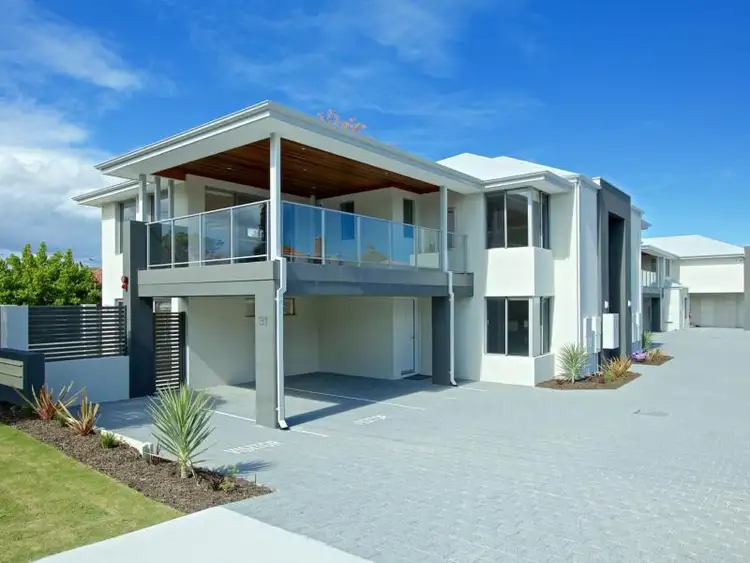 Main view of Homely apartment listing, 2/31 Donar Street, Innaloo WA 6018