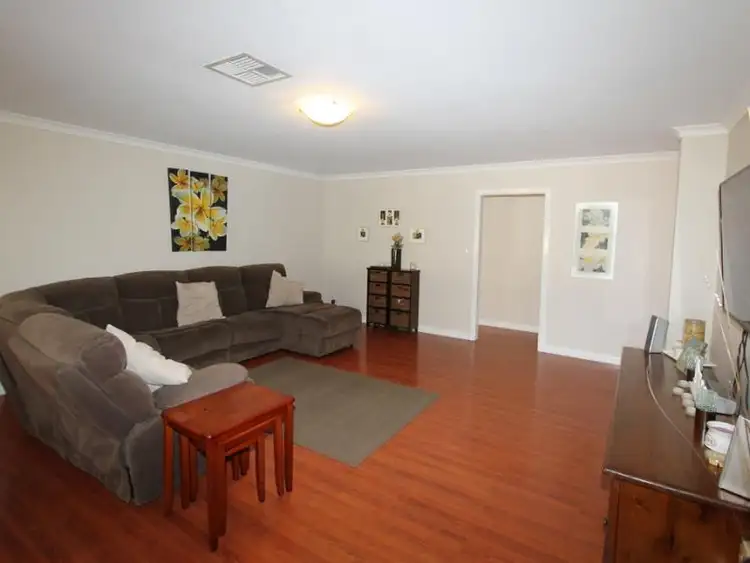 55 Landsdale Road, Darch WA 6065