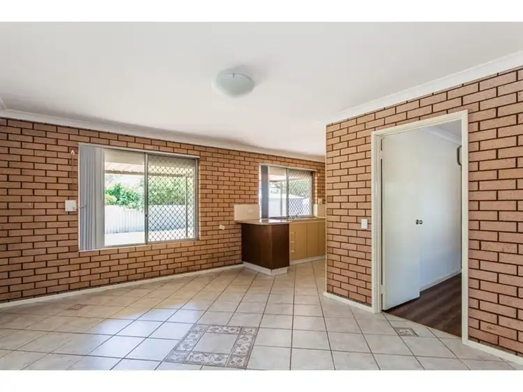 Fourth view of Homely house listing, 8 Oakajee, Gosnells WA 6110