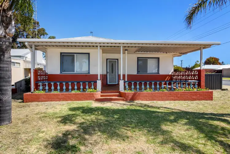 27 Queensbury Street, South Bunbury WA 6230