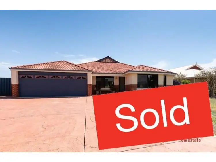 13 Halfpenny Avenue, Byford WA 6122