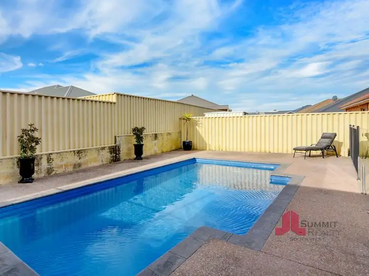 Second view of Homely house listing, 33 Denison Link, Millbridge WA 6232