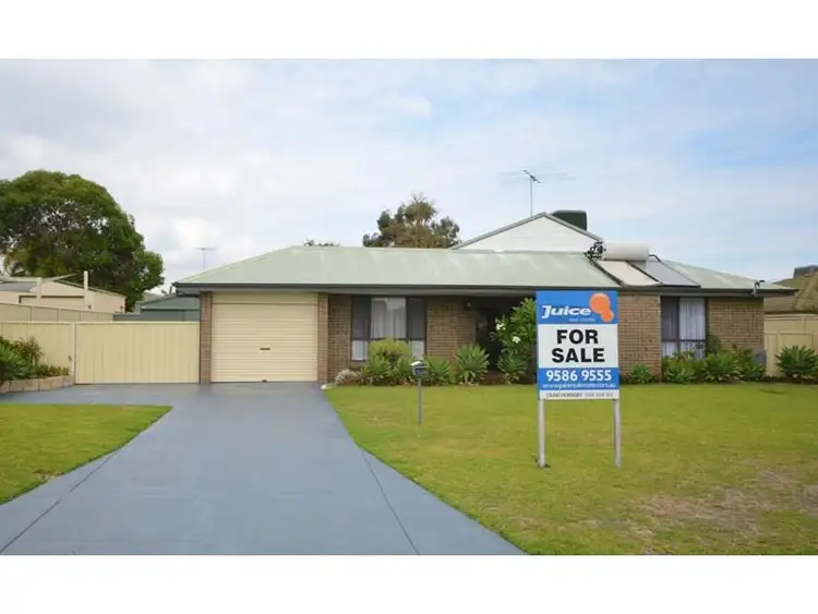 10 Salween Place, Greenfields WA 6210