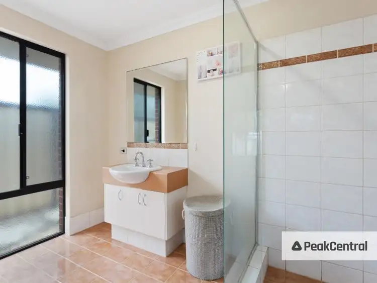 Sixth view of Homely house listing, 16 Florida Green, Success WA 6164
