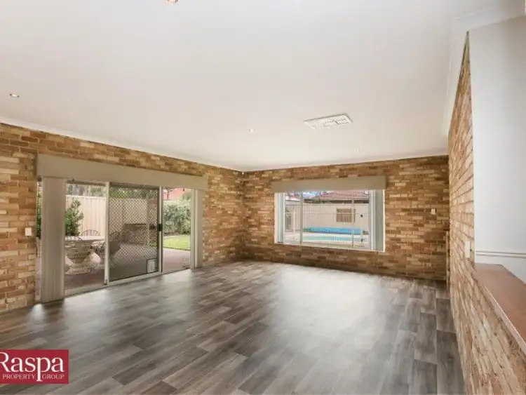 Sixth view of Homely house listing, 15 Larkspur Place, Thornlie WA 6108