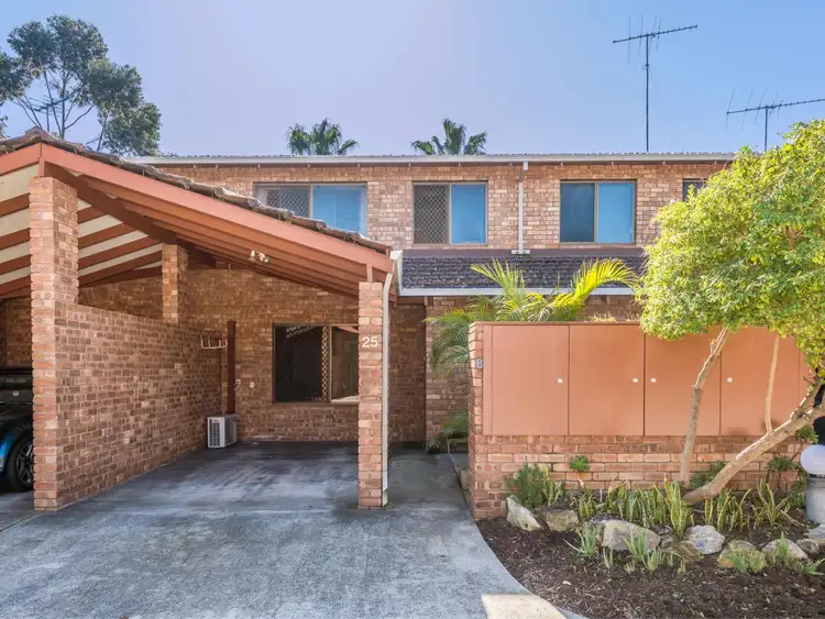 25/309 Harborne Street, Glendalough WA 6016