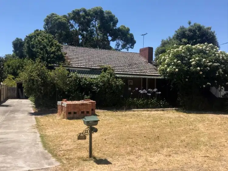 Second view of Homely house listing, 31 Finnan Street, Cloverdale WA 6105