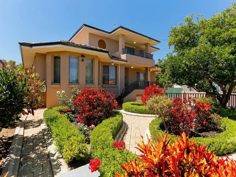 42 Stratton Street, Hamilton Hill WA 6163