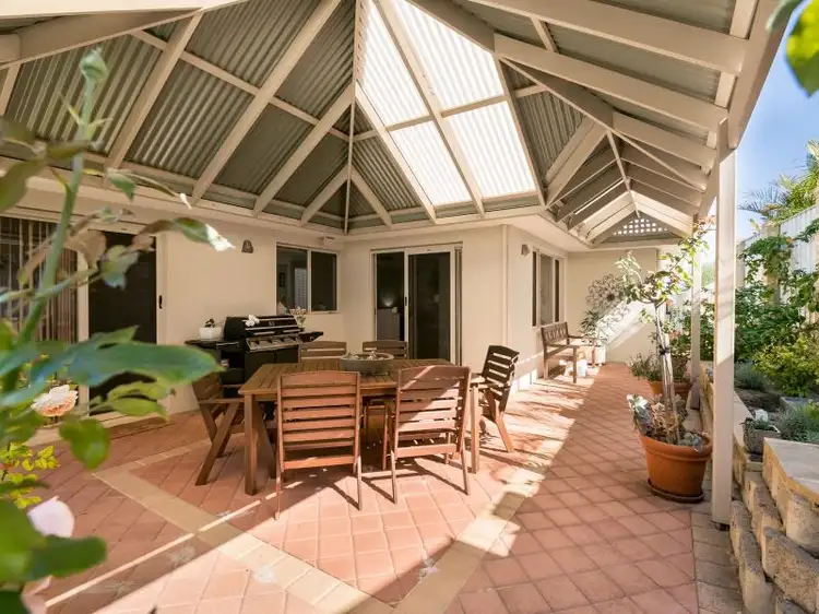 43 Conica Crescent, Hillarys WA 6025