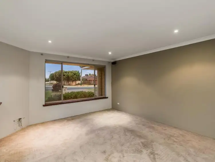 Sixth view of Homely house listing, 8 Kingsbridge Road, Warnbro WA 6169
