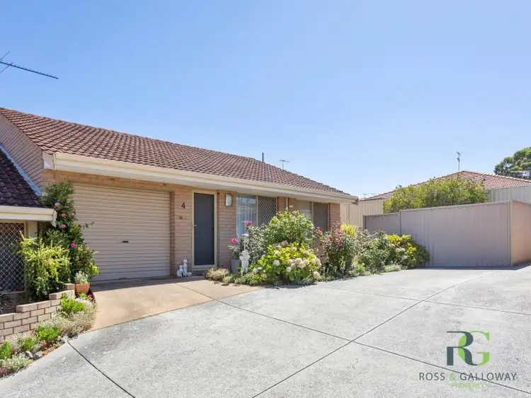 4/24 Foss Street, Palmyra WA 6157