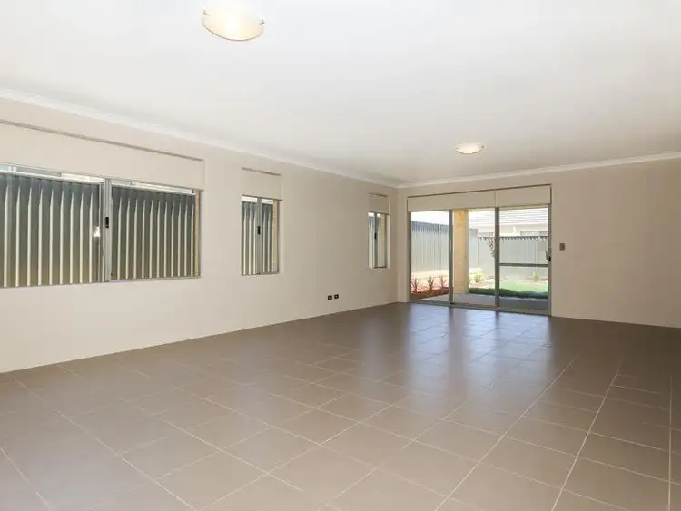 Sixth view of Homely house listing, 10 Ligula Street, Jindalee WA 6036