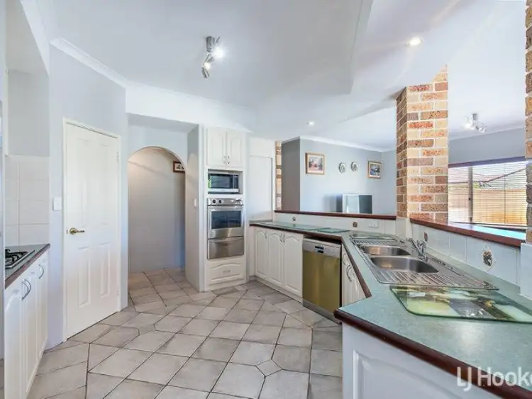 Fifth view of Homely house listing, 32 Chatsworth Gate, Canning Vale WA 6155