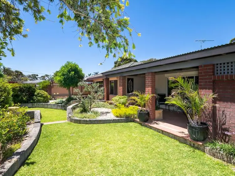 Second view of Homely house listing, 4 Tarrant Place, Padbury WA 6025
