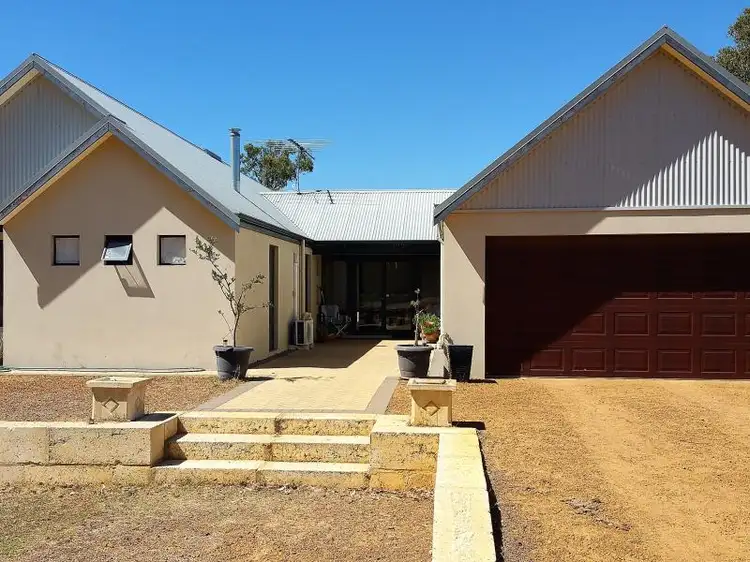 98 Dewar  Road, Gingin WA 6503