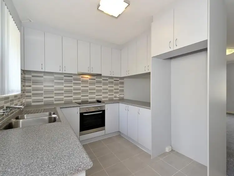 8/108 Arcadia Drive, Shoalwater WA 6169
