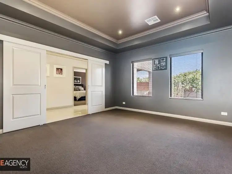 Seventh view of Homely house listing, 204 Kingsway, Darch WA 6065