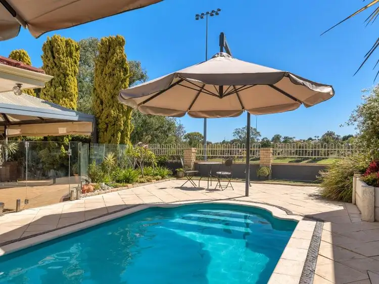 25 Standish Way, Woodvale WA 6026