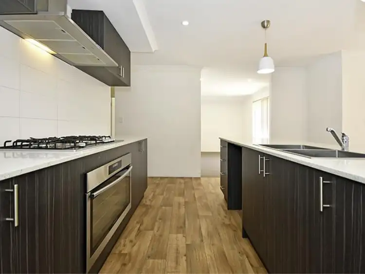 95 Cheriton Avenue, Ellenbrook WA 6069