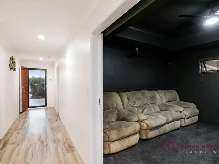Sixth view of Homely house listing, 4 Berrow Place, Leda WA 6170