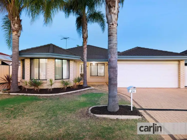 24 Whiteman Crescent, Bertram WA 6167