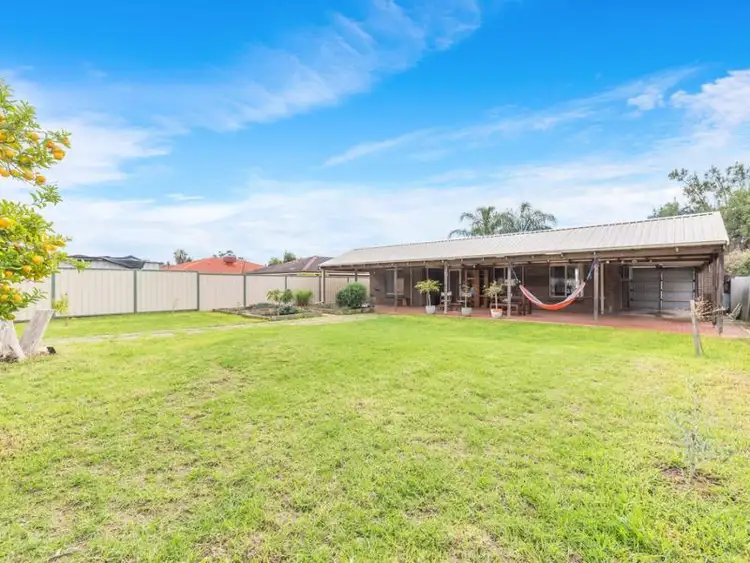 Second view of Homely house listing, 18 Excalibur Circle, Camillo WA 6111