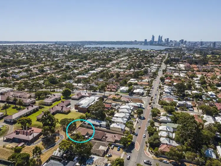 Sixth view of Homely villa listing, 3/225 Berwick Street, Victoria Park WA 6100