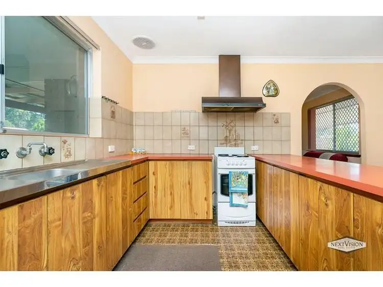 Sixth view of Homely house listing, 28 Fagence Way, Thornlie WA 6108