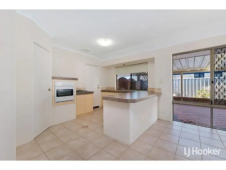 Seventh view of Homely house listing, 9 Ironwood Court, Thornlie WA 6108