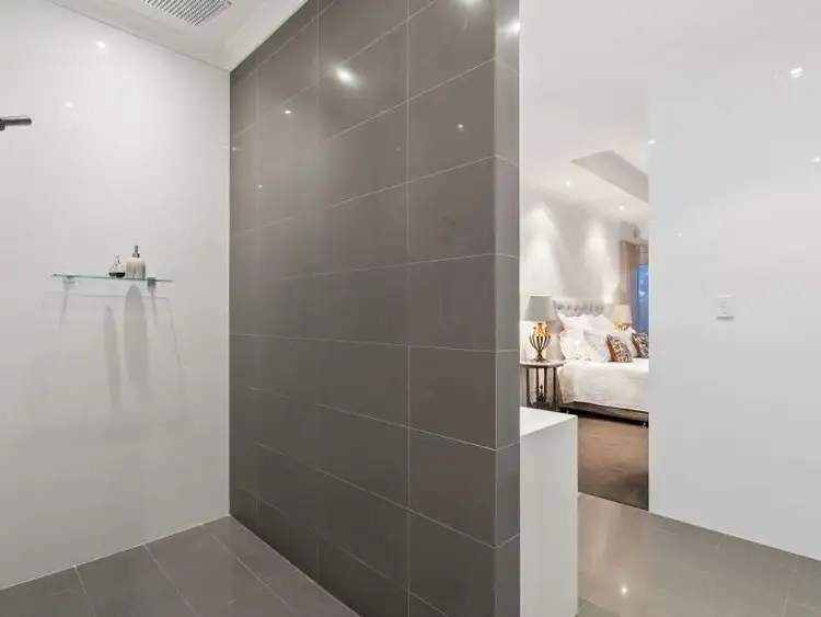 Sixth view of Homely house listing, 2 Spiderlily Mews, Karrinyup WA 6018