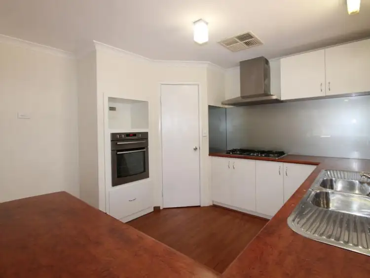 Fifth view of Homely house listing, 29 Pirianda Way, Aveley WA 6069