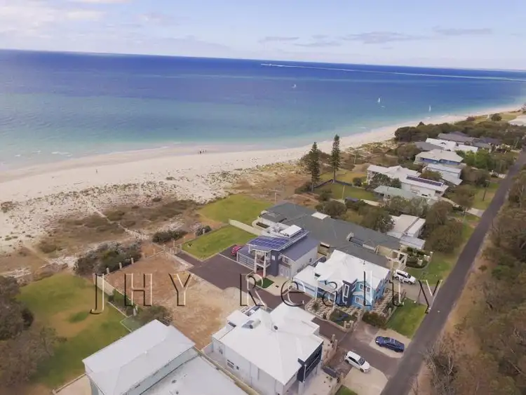2/11 Margaret Street, West Busselton WA 6280